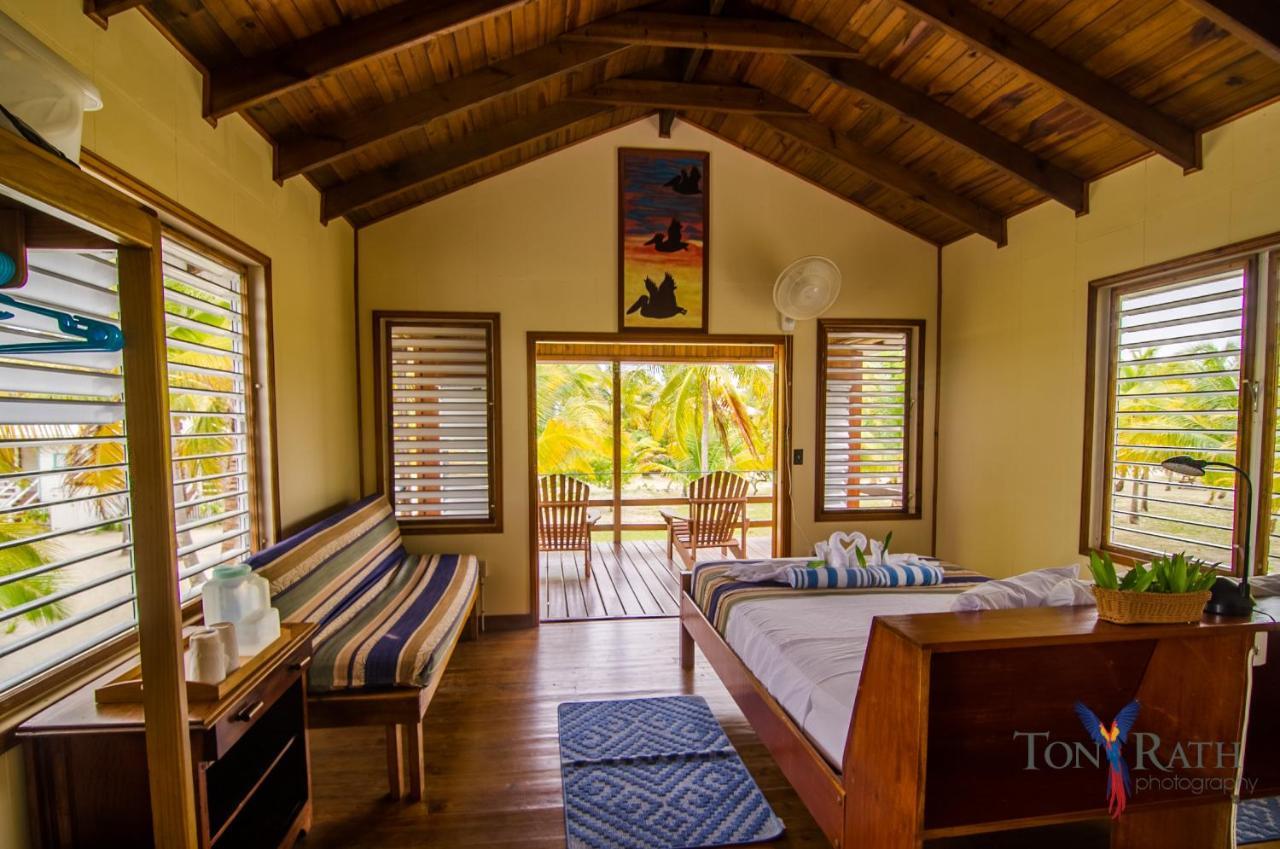 Pelican Beach Resort South Water Caye Dangriga Exterior foto